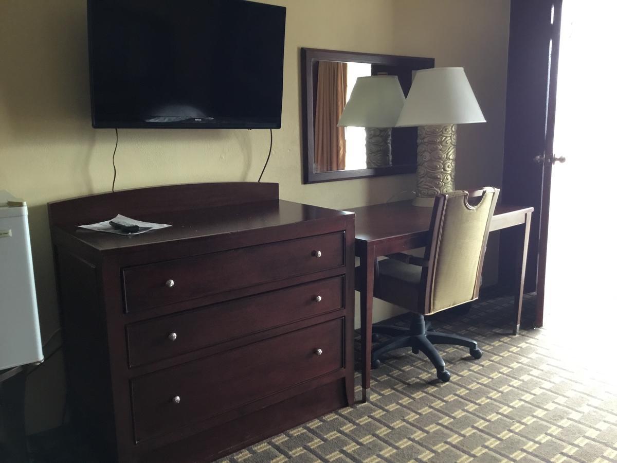 Budget Inn Motel Storm Lake Екстер'єр фото